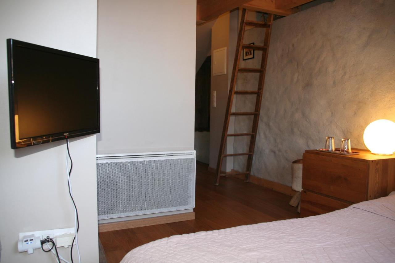 Nid Douillet Bed and Breakfast Annecy Exteriör bild