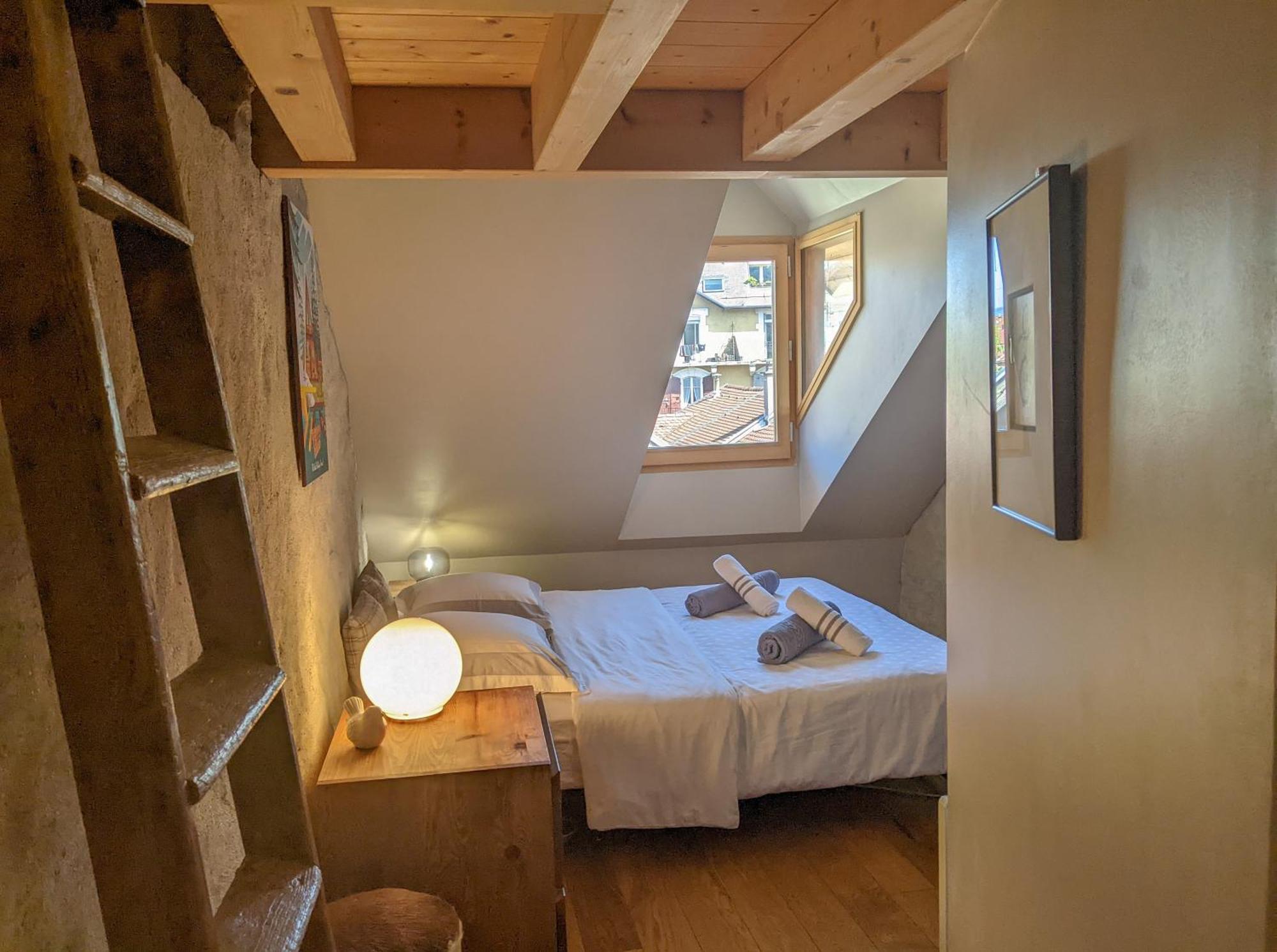 Nid Douillet Bed and Breakfast Annecy Exteriör bild