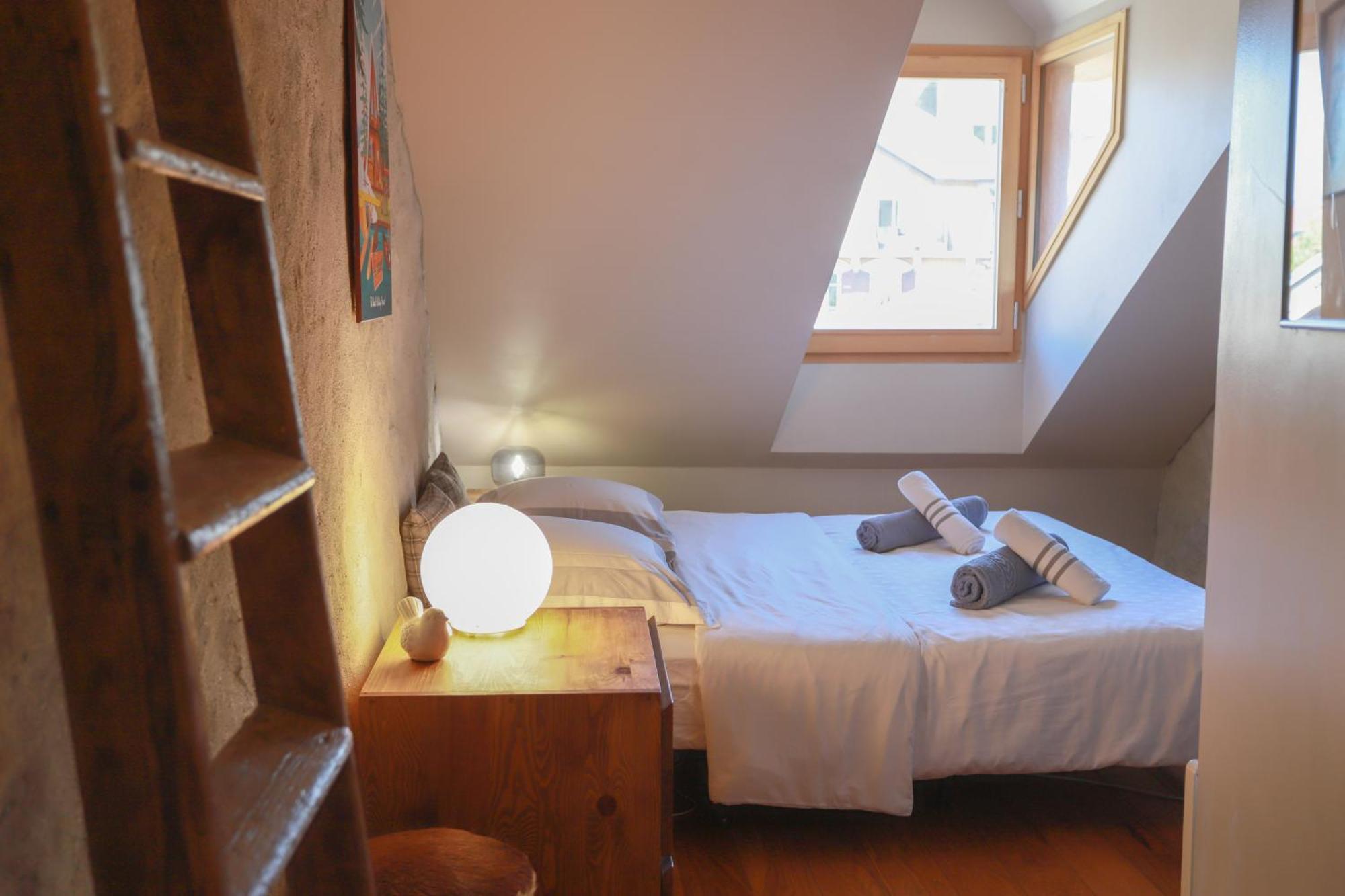 Nid Douillet Bed and Breakfast Annecy Exteriör bild